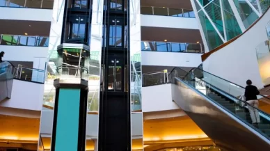 Lesiones en escaleras mecánicas, ascensores y pasillos rodantes